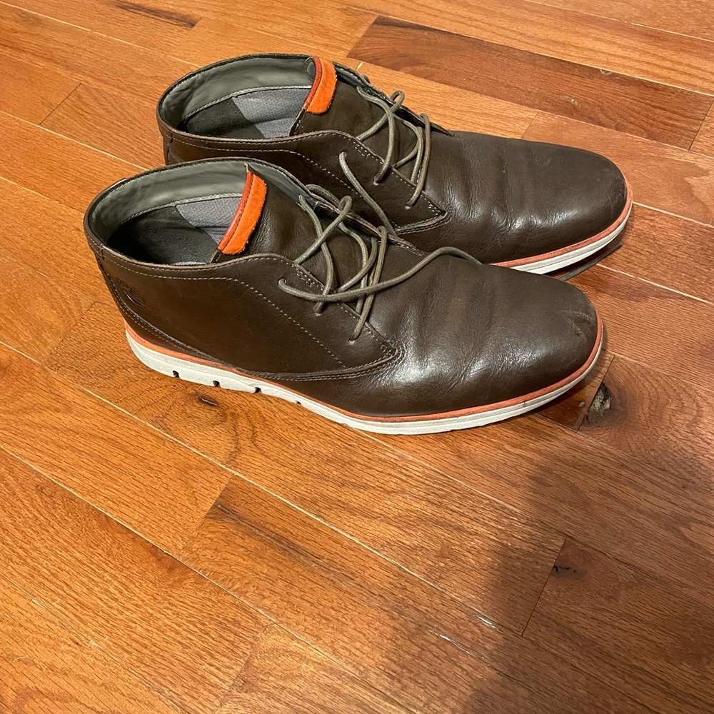 Timberland Earthkeepers chukka boots sz 9